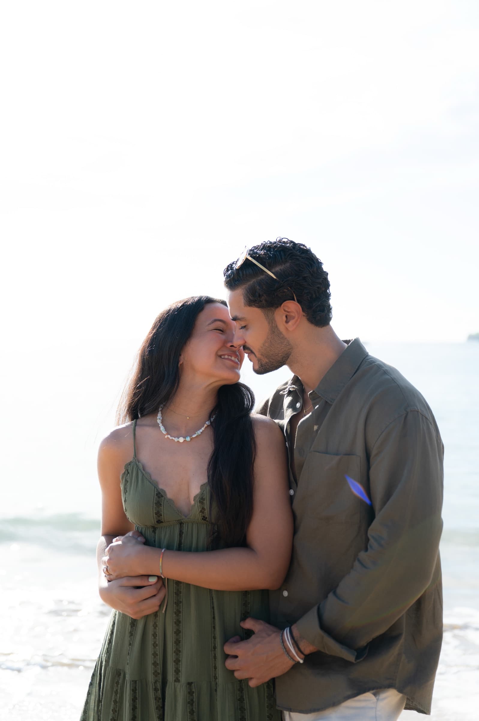 Franchesca & Linero, sunrise proposal on the beach
